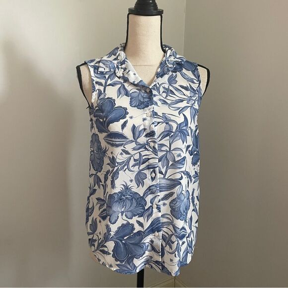 Women’s Floral Shell Blouse size 0 Petite H&M Blue White Buttoned Notched Collar - Picture 1 of 10